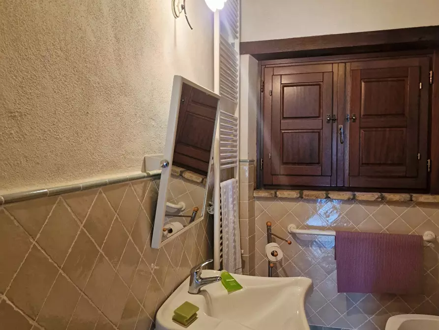 Immagine 25 di Rustico / casale in vendita  in Località San Lorenzo a Castel Ritaldi