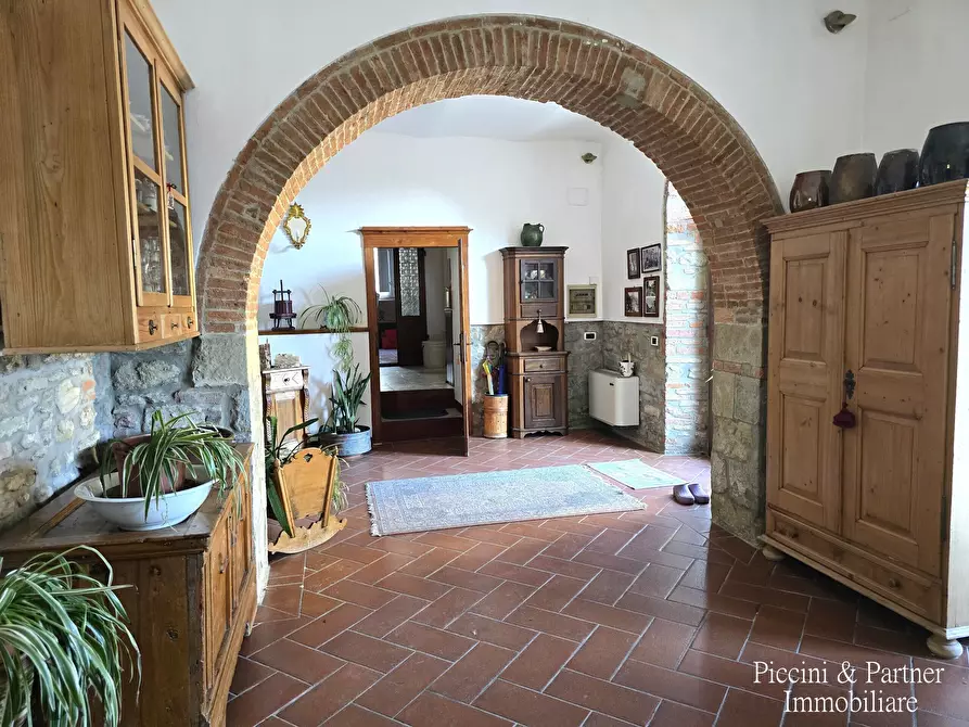 Immagine 15 di Rustico / casale in vendita  in Località Riccio 70A a Cortona