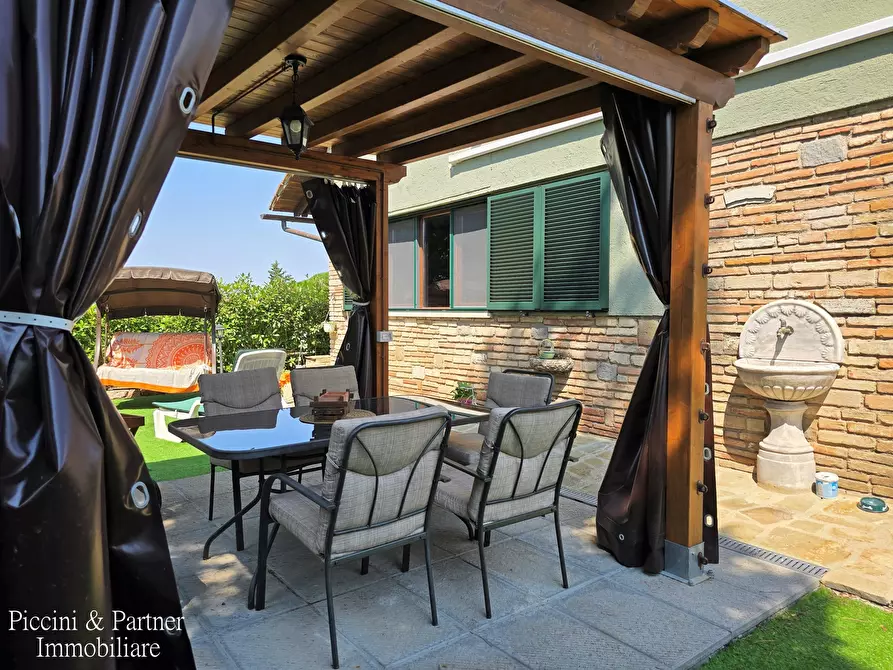 Immagine 72 di Villa in vendita  in Via IV Novembre 15 a Passignano Sul Trasimeno