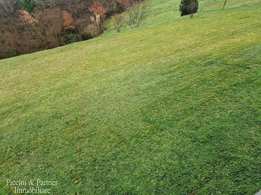 Immagine 63 di Casa bifamiliare in vendita  in Viale Ranchi 2 a Umbertide