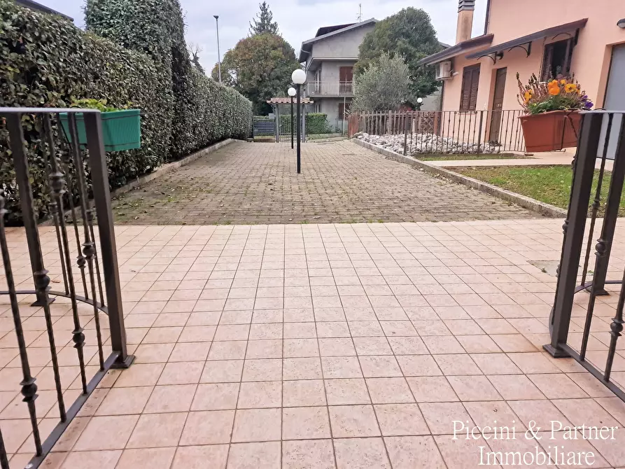 Immagine 32 di Trilocale in vendita  in Strada Tiberina Nord 421 a Perugia