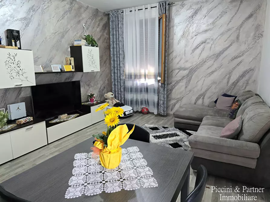 Immagine 6 di Quadrilocale in vendita  in Via Trento a Castiglione Del Lago