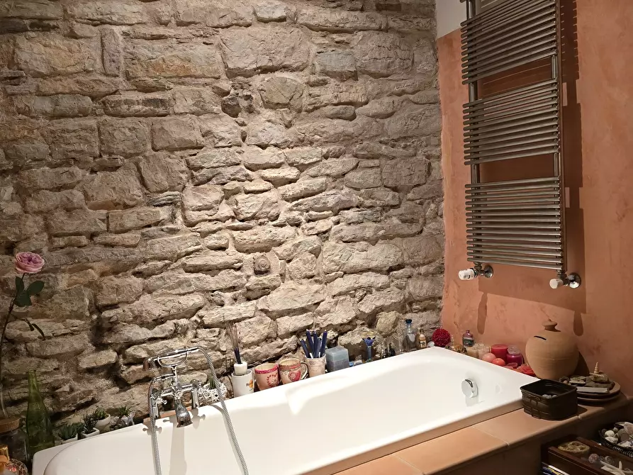 Immagine 10 di Porzione di casa in vendita  in Corso Cardinale Rotelli a Corciano