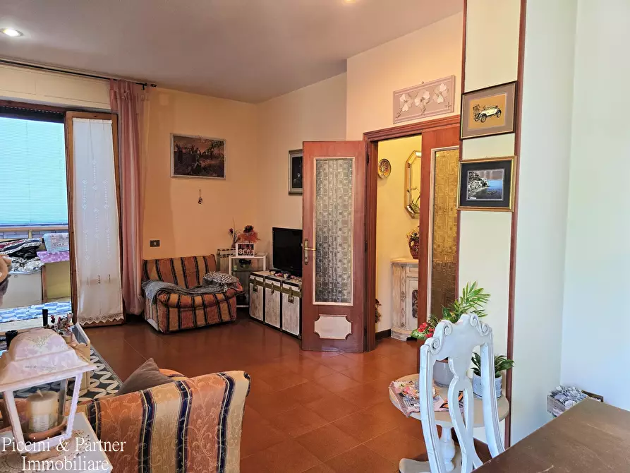 Immagine 19 di Pentalocale in vendita  a Tuoro Sul Trasimeno