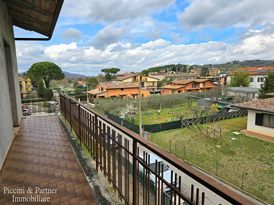 Immagine 10 di Pentalocale in vendita  in Via Sant'Orsola 22 a Perugia