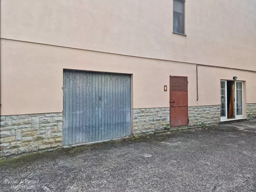 Immagine 48 di Porzione di casa in vendita  in Strada Ponte Rio Ponte Pattoli a Perugia