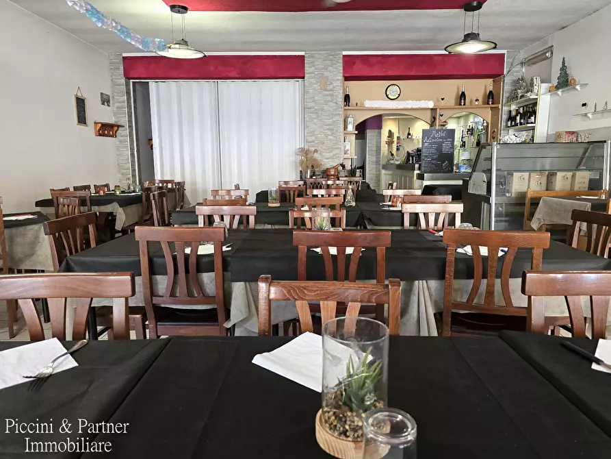 Immagine 5 di Bar / Ristorante in vendita  in Via Mastrodicasa a Perugia