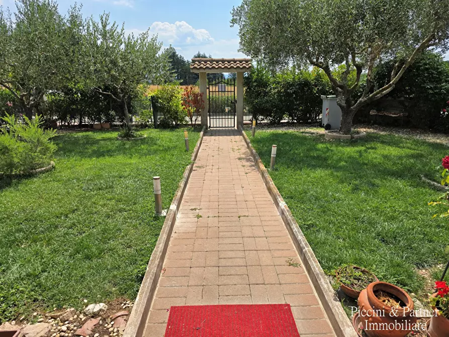 Immagine 8 di Villa in vendita  in Via Lillacci a Perugia