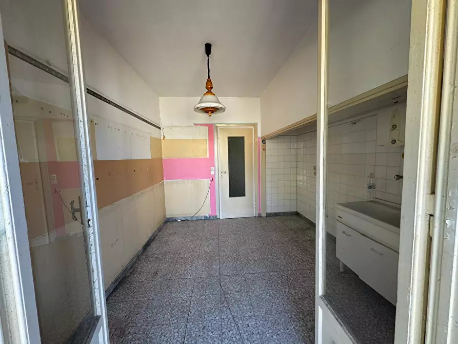 Immagine 6 di Trilocale in vendita  in Via Galileo Galilei 639 a San Remo