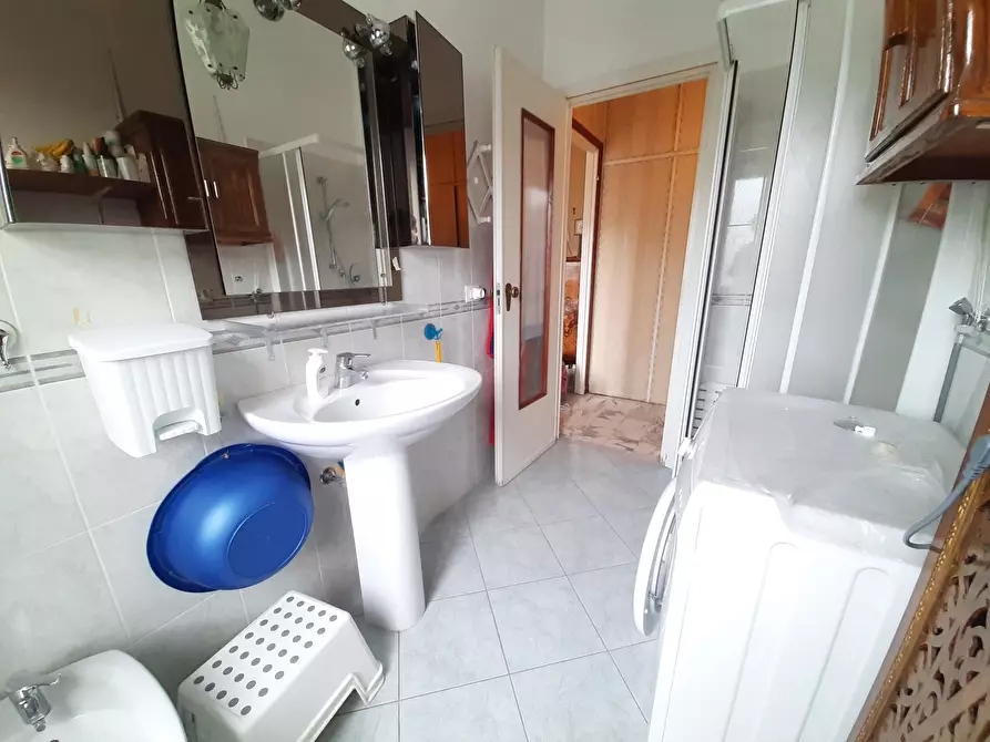 Immagine 21 di Trilocale in vendita  in Strada Borgo Tinasso 81 a San Remo