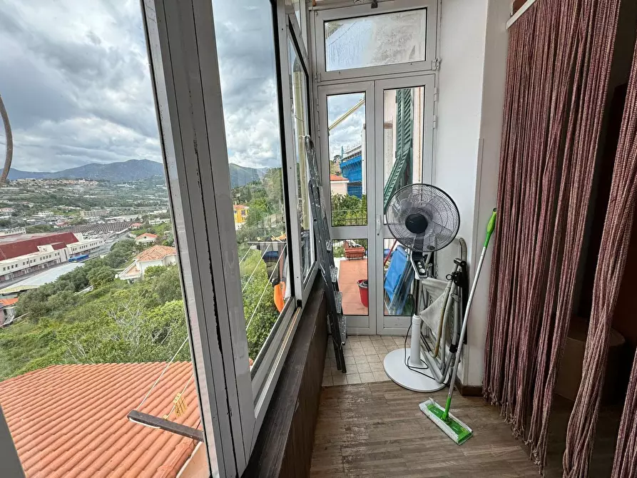 Immagine 11 di Trilocale in vendita  in Via Marsala 67 a San Remo