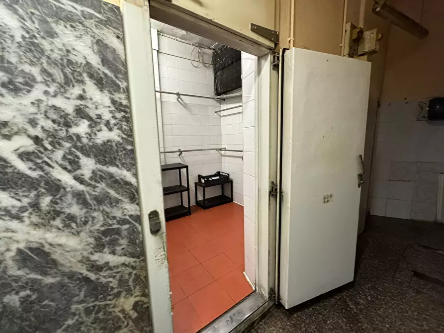 Immagine 17 di Locale commerciale in affitto  in Via Lamarmora 13 a San Remo