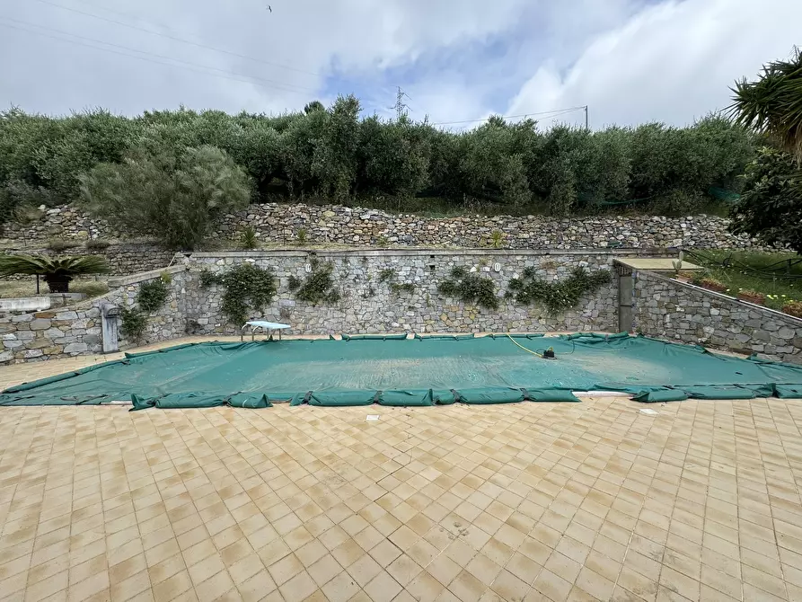 Immagine 37 di Casa bifamiliare in vendita  in Via Gramegna 7 a Castellaro