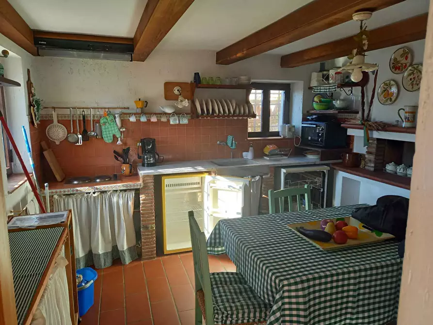 Immagine 15 di Casa semindipendente in affitto  a Camaiore