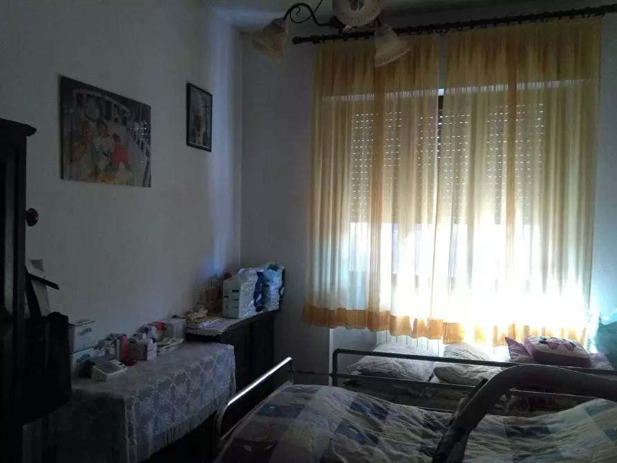 Immagine 5 di Porzione di casa in vendita  a Camaiore