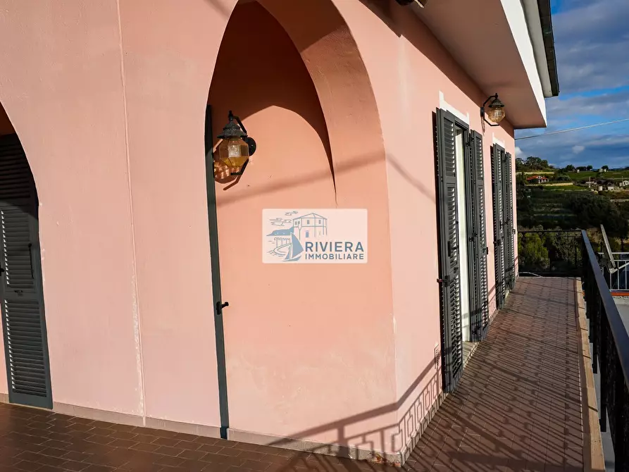 Immagine 59 di Porzione di casa in vendita  a San Remo