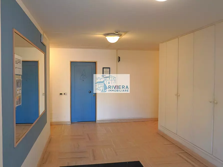 Immagine 6 di Bilocale in vendita  in Via Gianni Cozzi 1 a Santo Stefano Al Mare