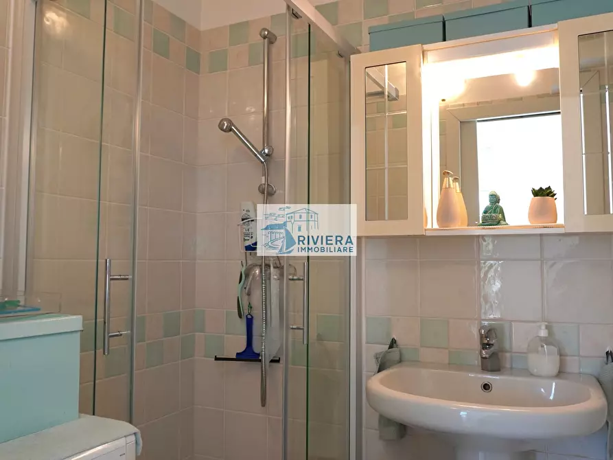 Immagine 36 di Bilocale in vendita  in Via Gianni Cozzi 1 a Santo Stefano Al Mare