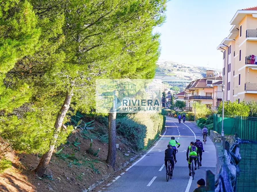 Immagine 41 di Appartamento in vendita  in Corso Villaregia a Riva Ligure