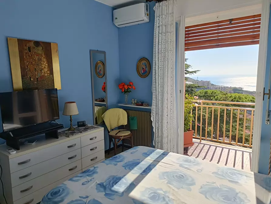 Immagine 6 di Trilocale in vendita  in Via Santo Stevi Superiore 2 a Santo Stefano Al Mare