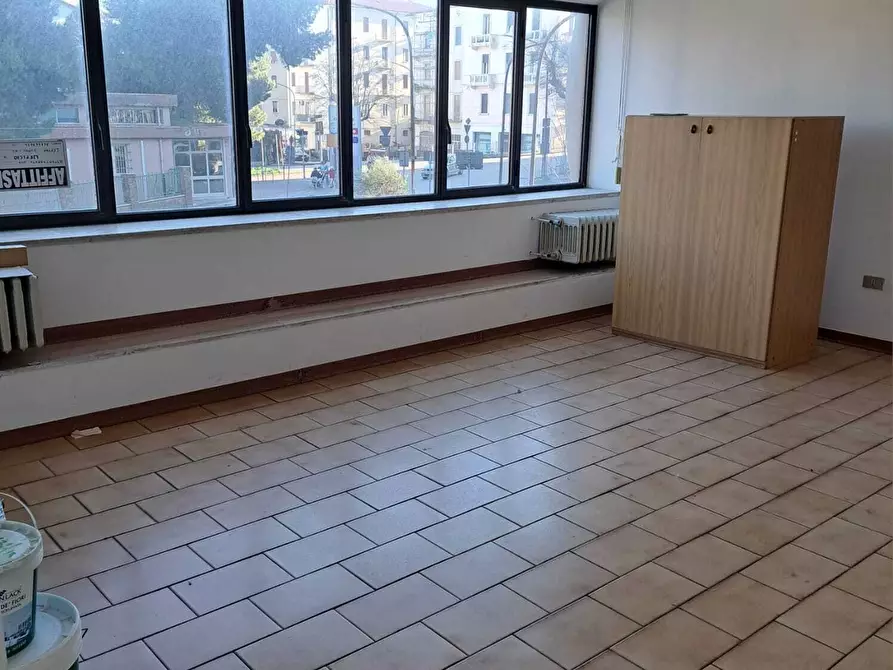 Immagine 9 di Ufficio in affitto  in Via Floraspe Renzetti 11 a Lanciano