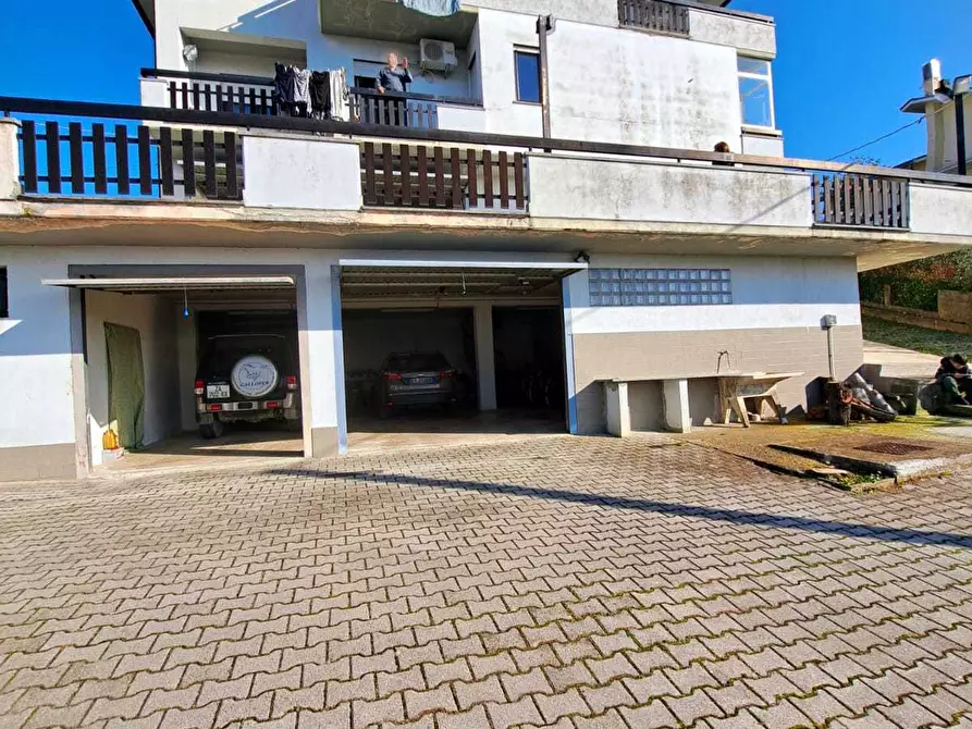 Immagine 34 di Quadrilocale in vendita  in Via Moscete 31 a Castel Frentano