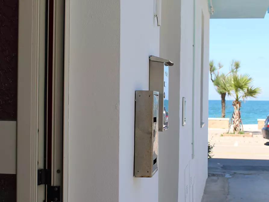 Immagine 14 di Bilocale in vendita  in Via Lungomare 133 a Fossacesia