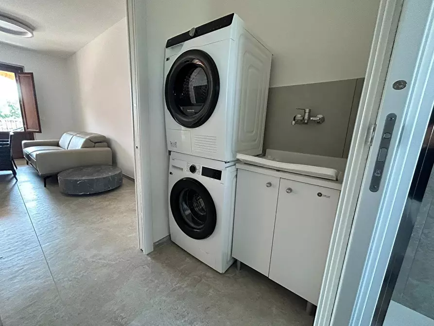 Immagine 14 di Pentalocale in vendita  a Treglio