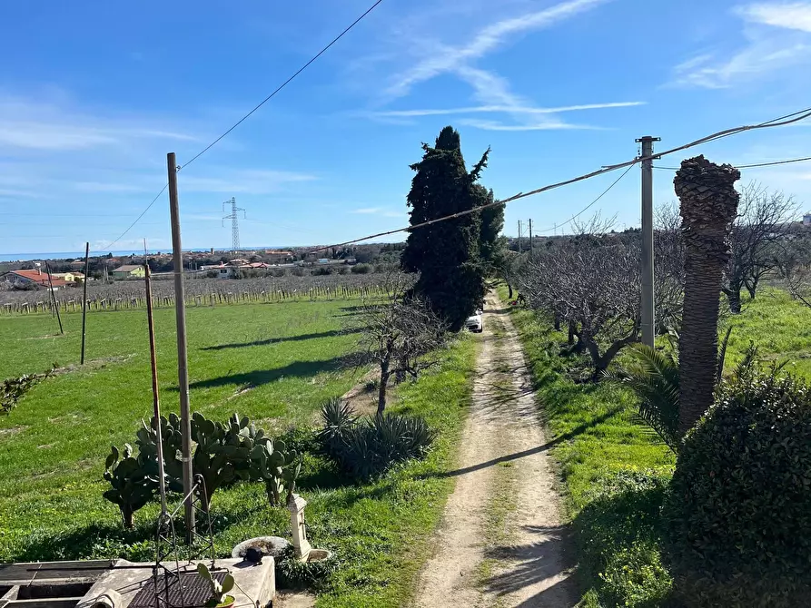 Immagine 67 di Rustico / casale in vendita  in C.DA SAN GIACOMO 39 a Rocca San Giovanni