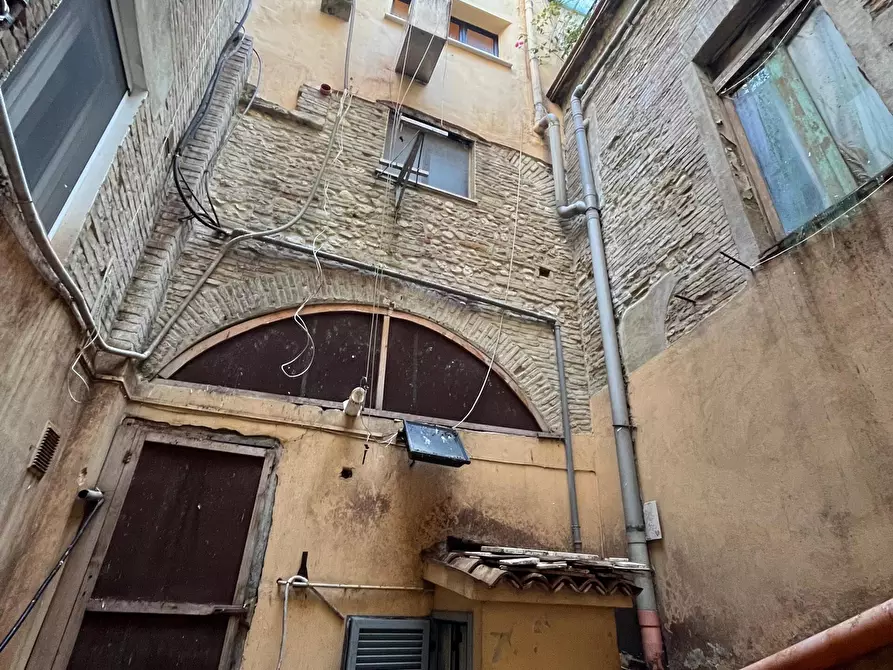 Immagine 25 di Bilocale in vendita  in Largo Malvò 5 a Lanciano