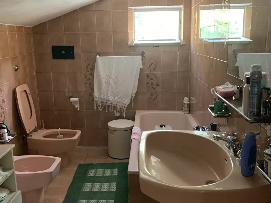 Immagine 15 di Casa indipendente in vendita  a Altino