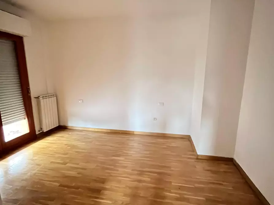 Immagine 22 di Pentalocale in vendita  in Via Cesare Fagiani 27 a Lanciano