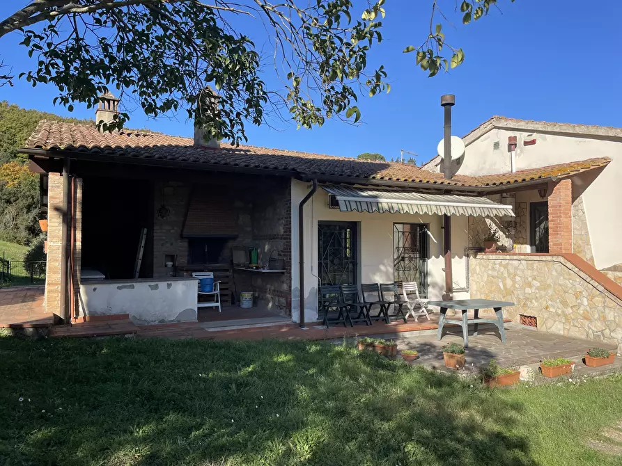 Immagine 7 di Villa in vendita  in via san giusto a Livorno