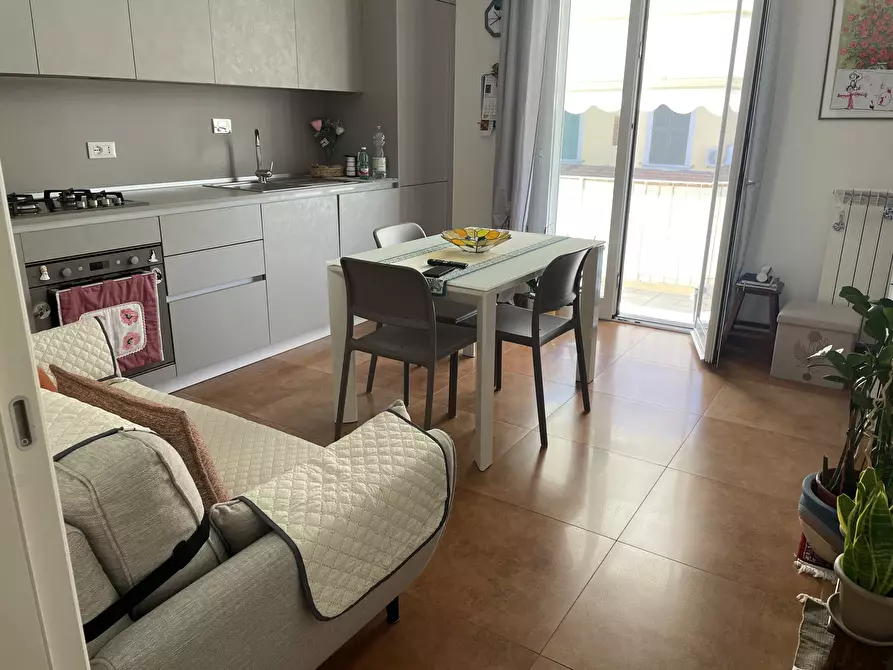 Immagine 3 di Trilocale in vendita  in Corso Giacomo Matteotti a Cecina