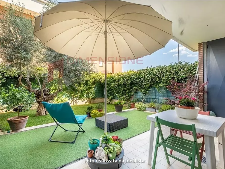 Immagine 18 di Bilocale in vendita  in Via del Fosso dell'Osa 399 a Roma