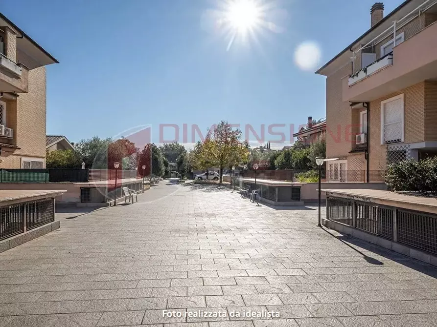 Immagine 27 di Trilocale in vendita  in via del fosso scilicino a Roma