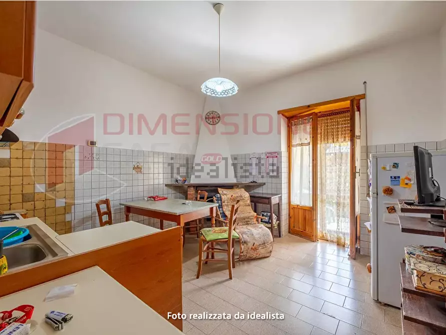 Immagine 17 di Trilocale in vendita  in Via Polverigi a Roma