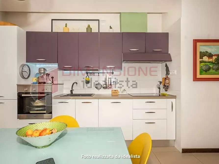 Immagine 9 di Bilocale in vendita  in Via del Fosso dell'Osa 399 a Roma