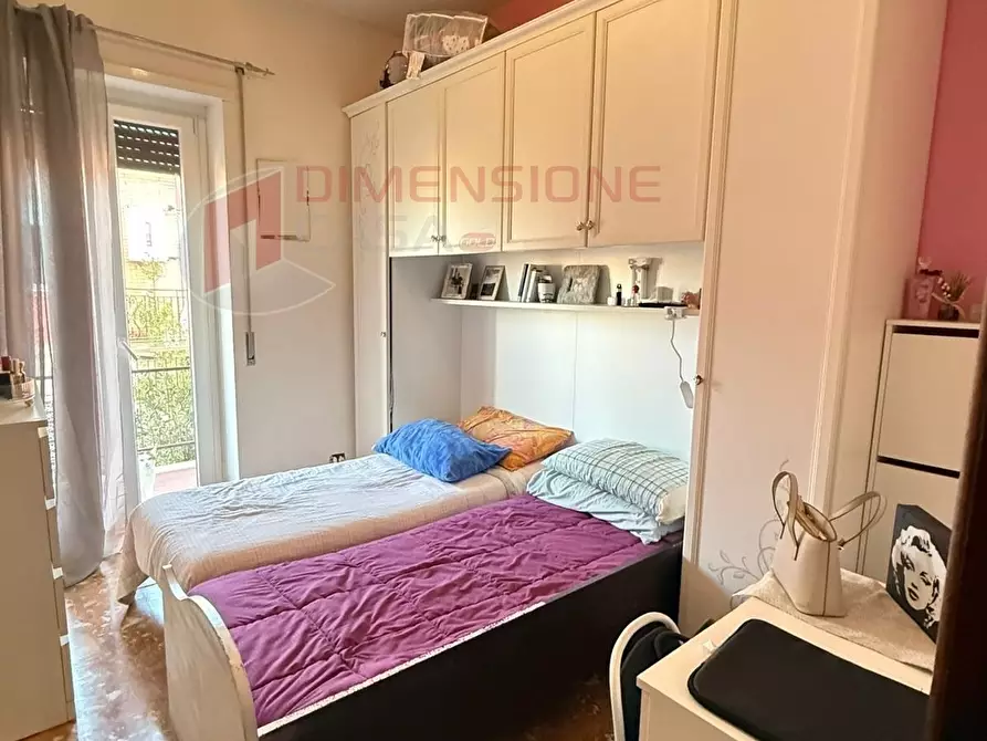 Immagine 13 di Trilocale in vendita  in Via Partanna a Roma