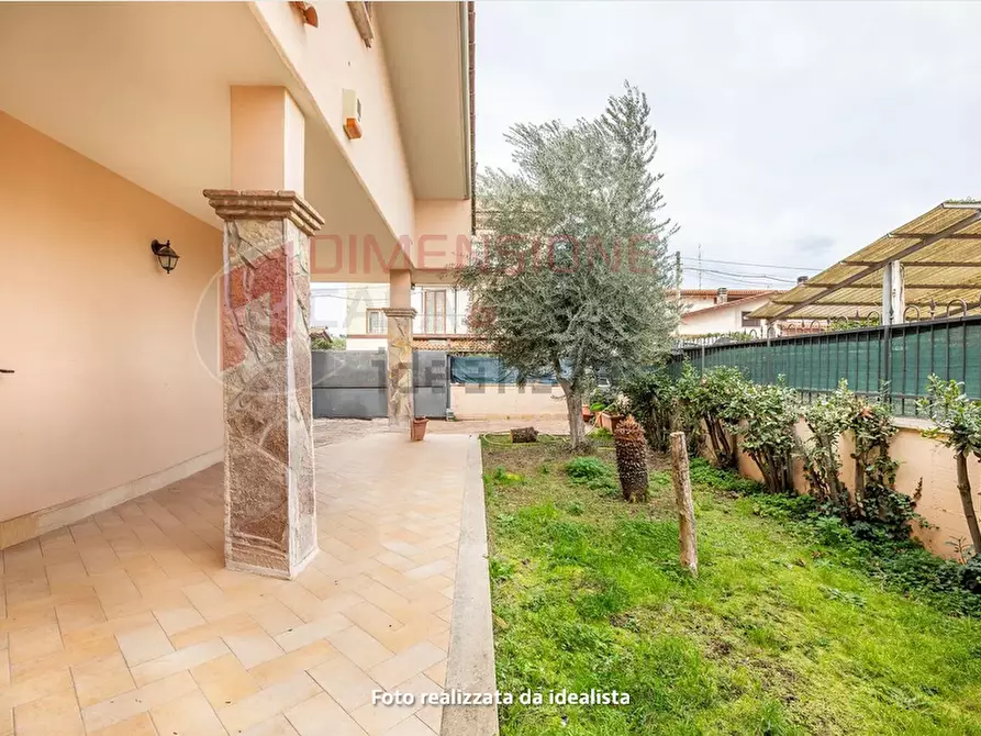 Immagine 27 di Casa trifamiliare in vendita  in VIA DEL FOSSO DELL'OSA 399 a Roma