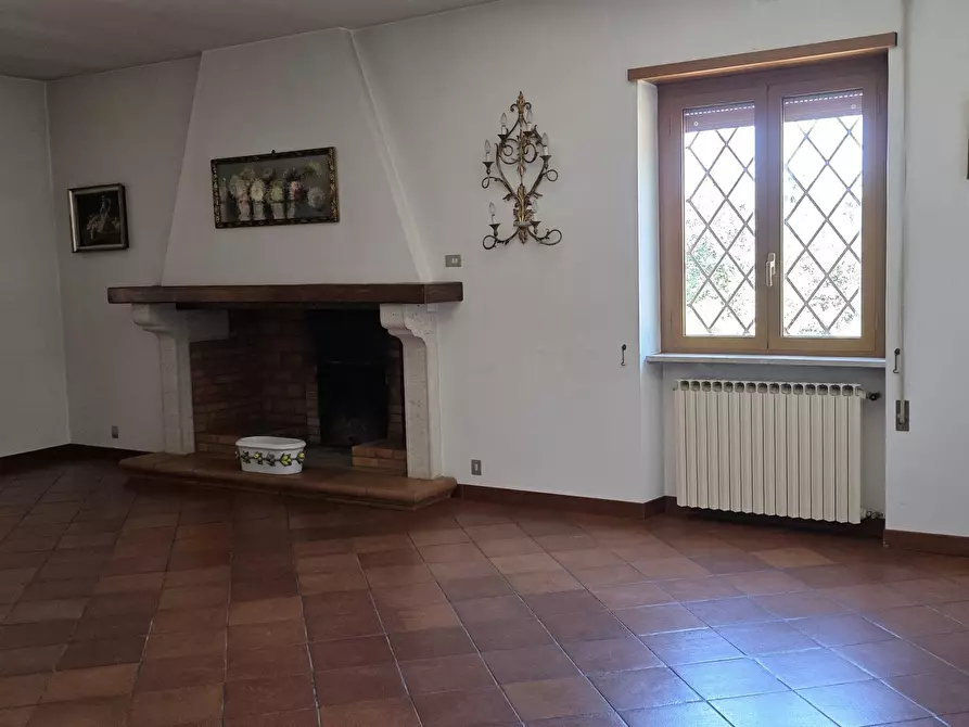Immagine 10 di Villa in vendita  in Via Aldo Moro 11 a Castelnuovo Di Porto