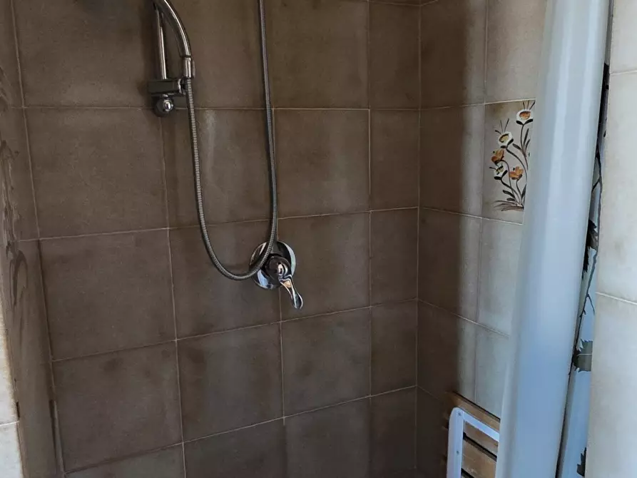 Immagine 36 di Villa in vendita  in Via Aldo Moro 11 a Castelnuovo Di Porto