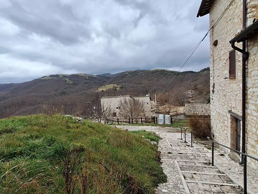 Immagine 24 di Rustico / casale in vendita  in via di Agliano 1 a Campello Sul Clitunno