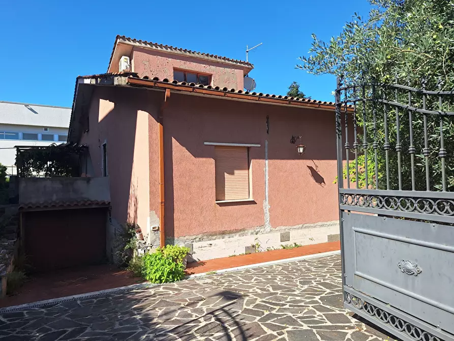 Immagine 1 di Villa in vendita  in Via Giotto 9 a Morlupo