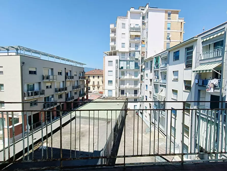 Immagine 25 di Quadrilocale in vendita  in Via Remmert F,lli 21 a Ciriè