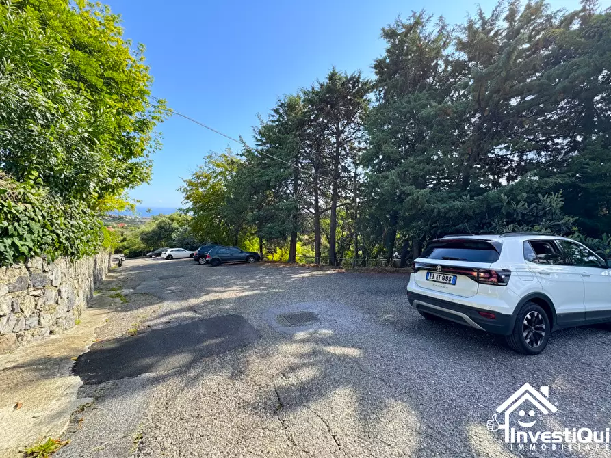 Immagine 33 di Bilocale in vendita  in Via Degli Orsolani 102 a Loano