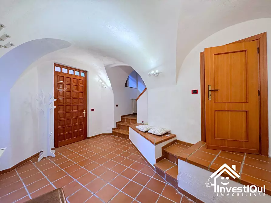 Immagine 21 di Pentalocale in vendita  in Piazza Umberto 1 a Tovo San Giacomo