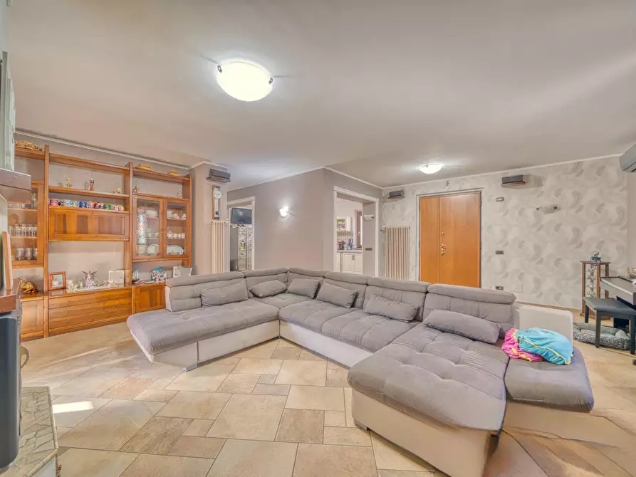 Immagine 18 di Villa in vendita  in Viale Paradiso a Rivarossa