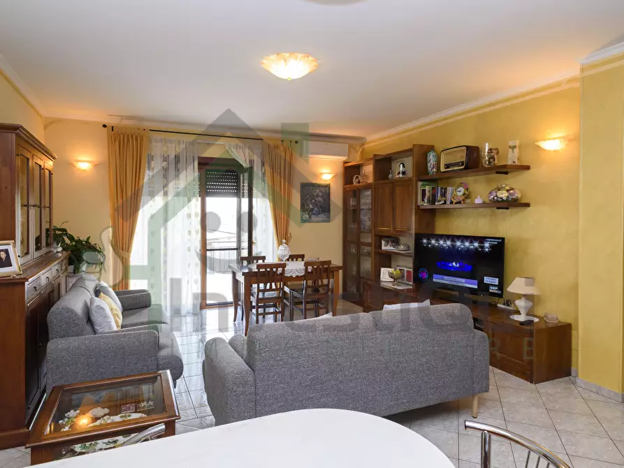 Immagine 2 di Casa bifamiliare in vendita  in Via Lombardore 243 a Ciriè