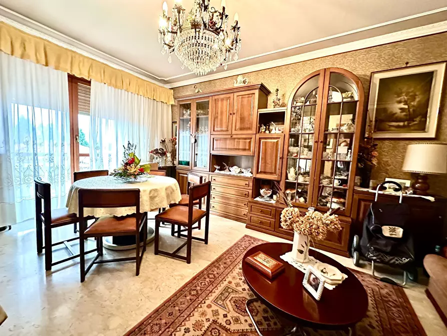 Immagine 16 di Quadrilocale in vendita  a Ciriè